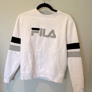 Fila White Crewneck Sweatshirt Size M LIKE NEW